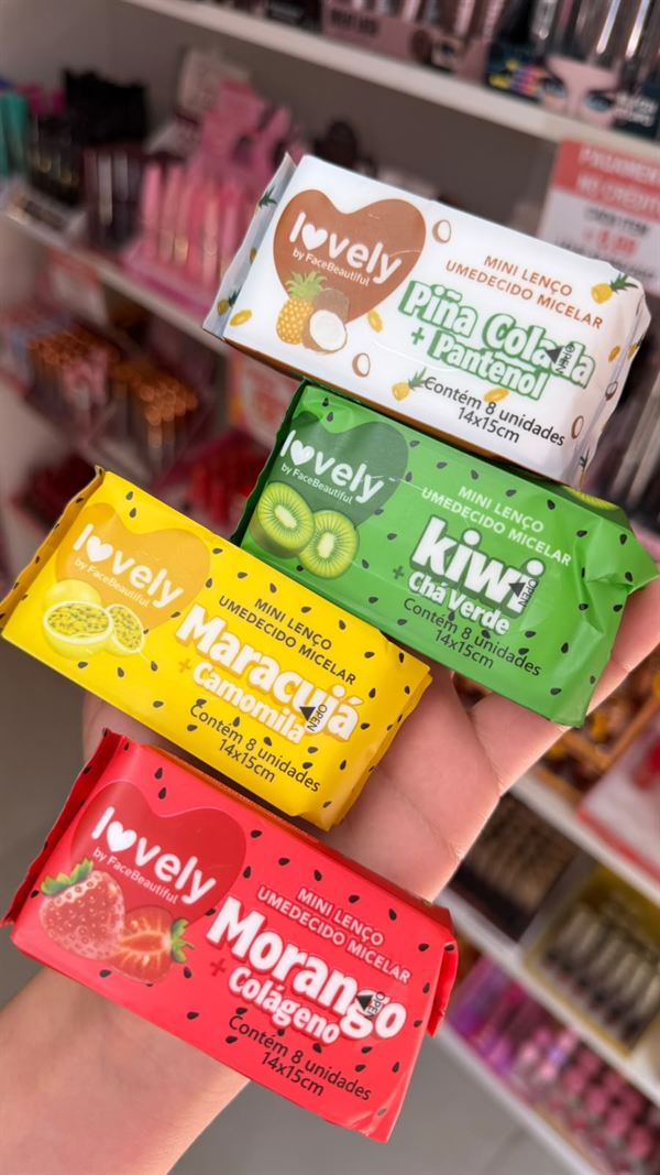 Pacotes de lenço umedecido micelar de kiwi, maracujá e morango